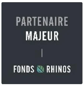 Badge « PARTENAIRE MAJEUR » avec le logo FONDS RHINOS